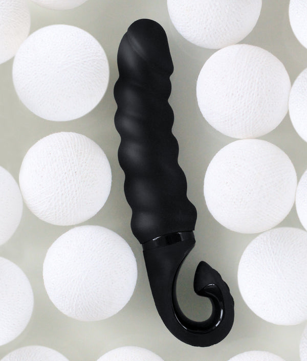 Twisted Vibrator from Gvibe